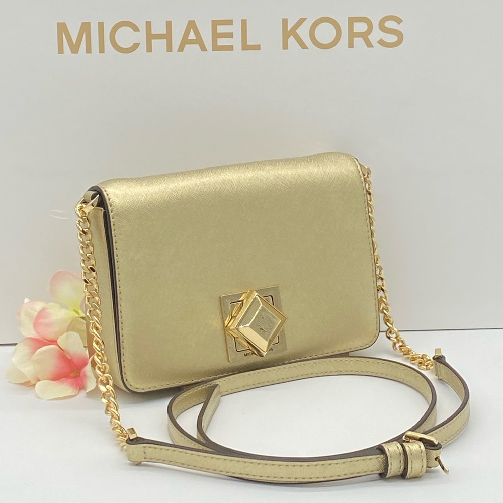 MICHAEL KORS LUNA SMALL CLUTCH XBODY PALE GOLD - Picture 3 of 14